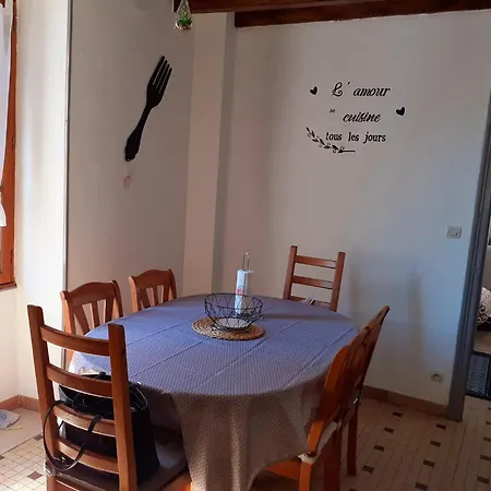 Les Aires Avoisiennes Nyaraló Avoise