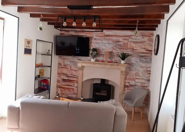 Les Aires Avoisiennes Semesterbostad *